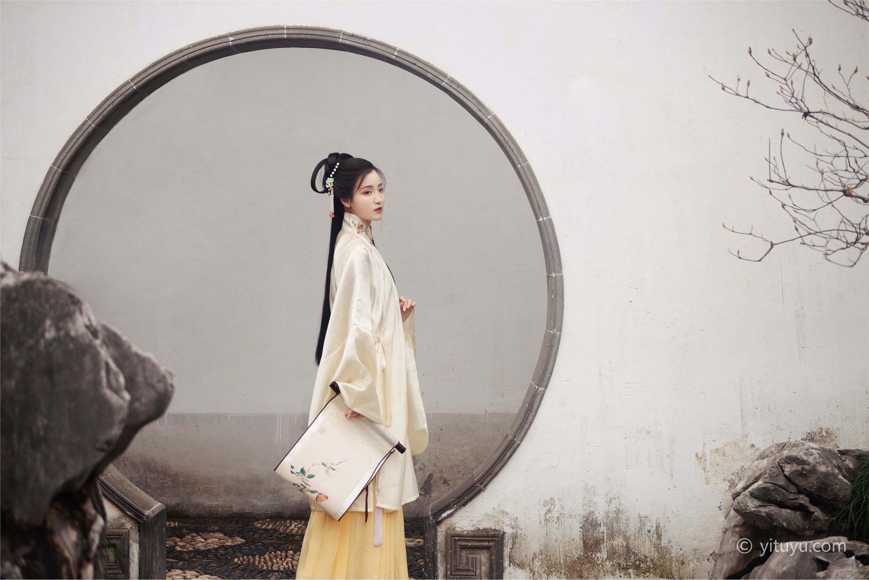 YITUYU艺图语  2021.05.10 玉兰 金儿